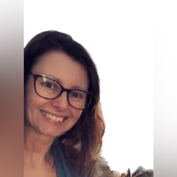 Meet your Posher, Tina - Picture 5 of 5